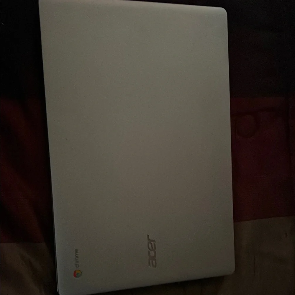 Acer Laptop in Metallic Gray